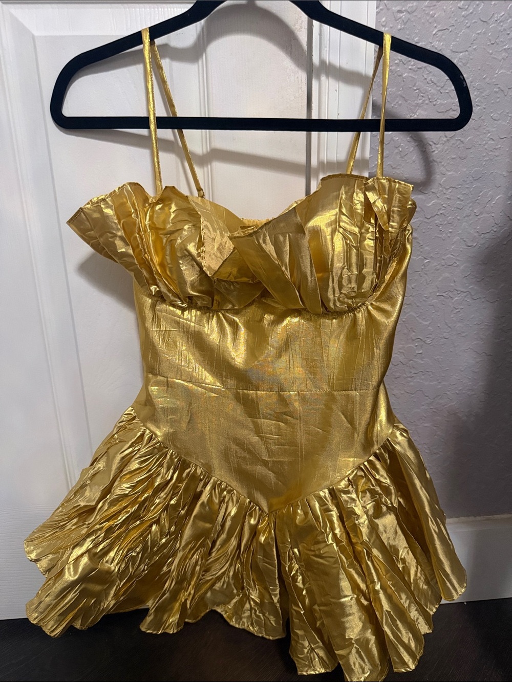 Doll House Fashion Gold Dress Size XS
